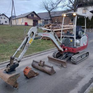 Mini-pelle Takeuchi TB 225, 1T7, 2016