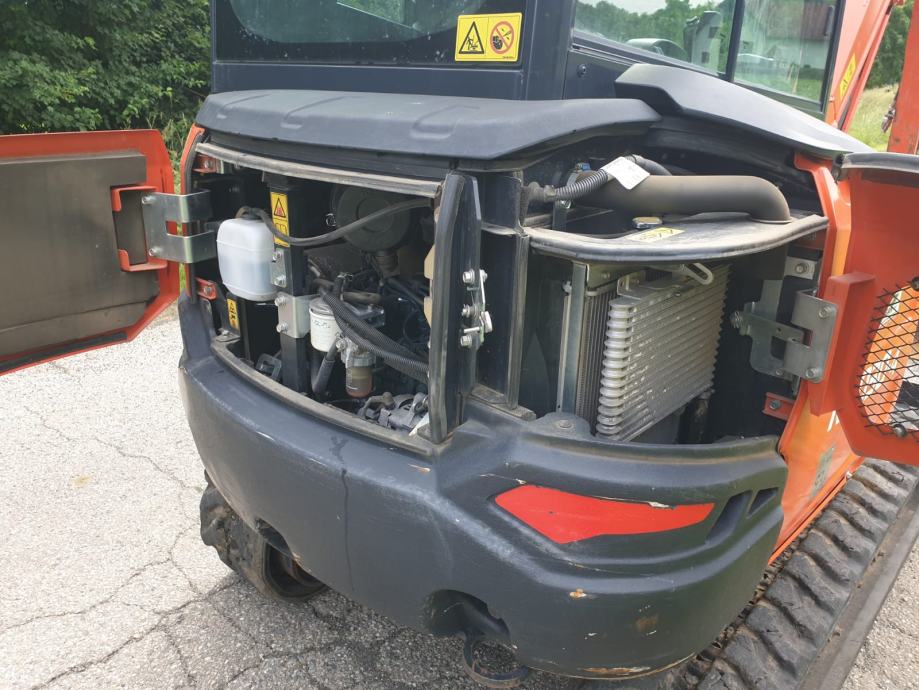 Mini-pelle Kubota KX 030-4, 2T8, 2021 – Image 7