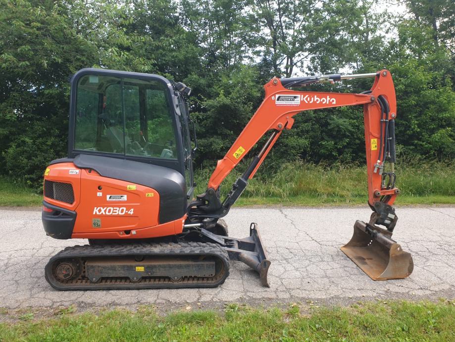 Mini-pelle Kubota KX 030-4, 2T8, 2021 – Image 20
